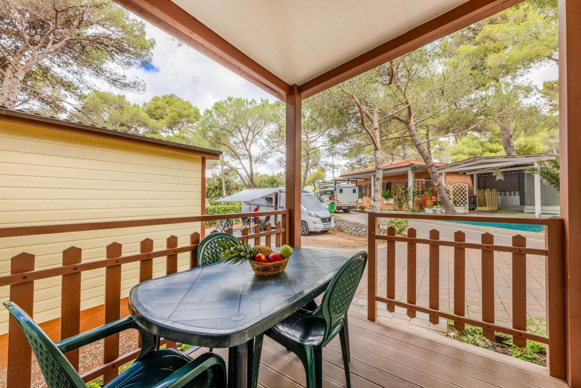 Camping Village Le Calanchiole Capoliveri  Dış mekan fotoğraf