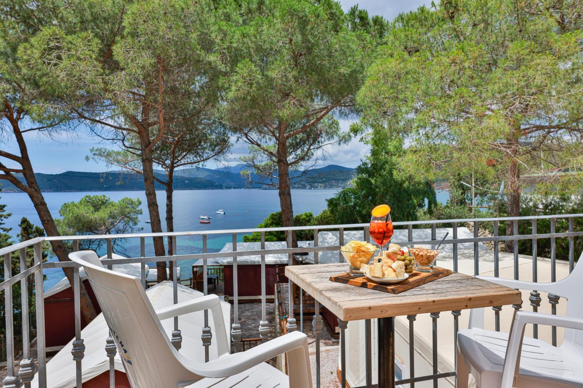 Camping Village Le Calanchiole Capoliveri  Dış mekan fotoğraf